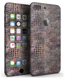 Textured_Triangle_Pattern_-_iPhone_7_Plus_-_FullBody_4PC_v3.jpg