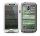 The Wooden Planks with Chipped Green Paint Skin for the Samsung Galaxy S5 frē LifeProof Case
