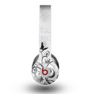 The Black and White Vector Branches Skin for the Beats by Dre Original Solo-Solo HD Headphones