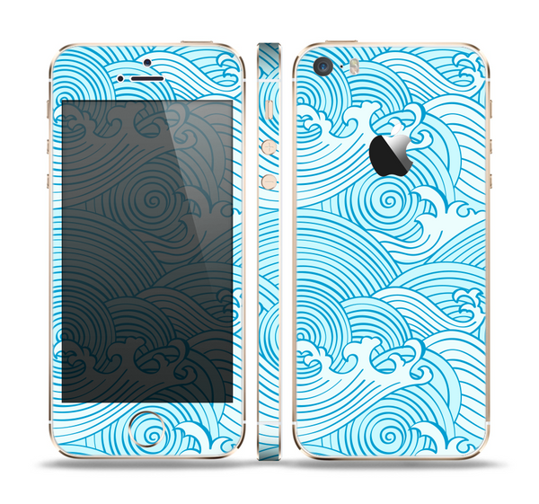 The Abstract Blue & White Waves Skin Set for the Apple iPhone 5s