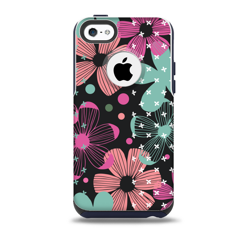 The Abstract Flower Arrangement  Skin for the iPhone 5c OtterBox Commuter Case