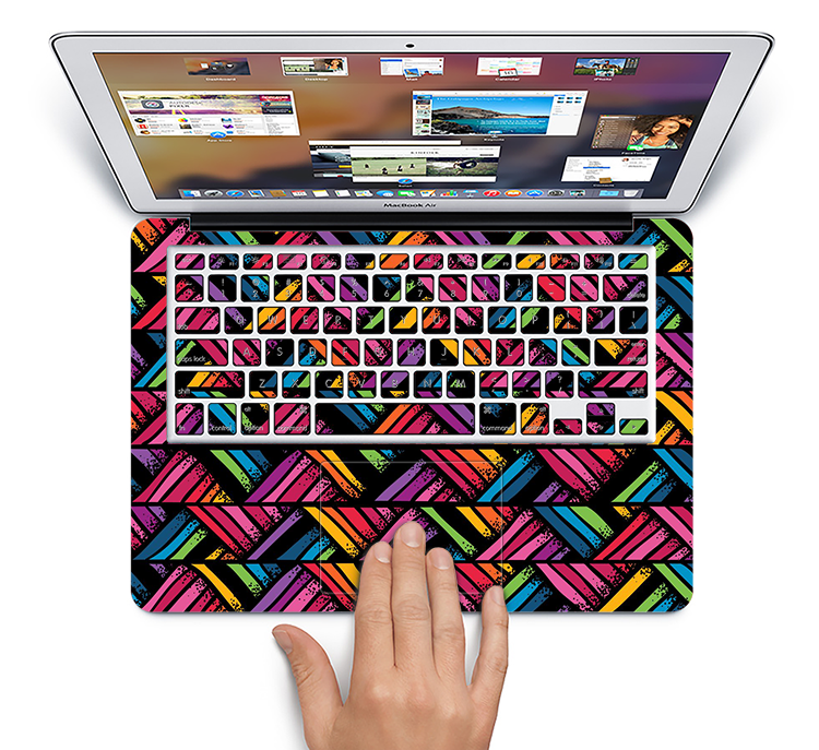 The Abstract Zig Zag Color Pattern Skin Set for the Apple MacBook Pro 15" with Retina Display