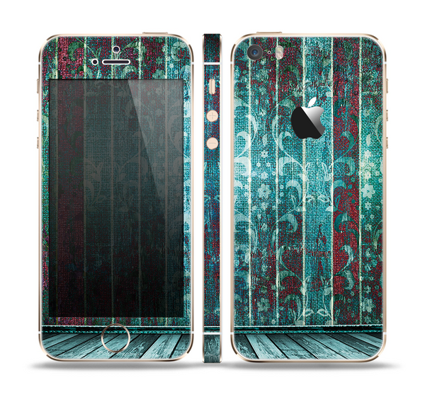 The Aged Blue Victorian Striped Wall Skin Set for the Apple iPhone 5s