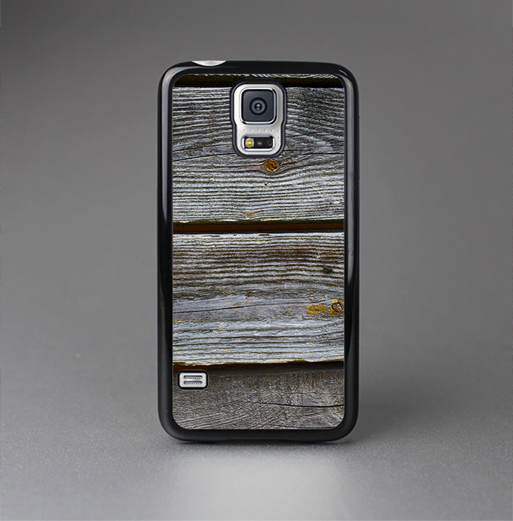 The Aged Wood Planks Skin-Sert Case for the Samsung Galaxy S5