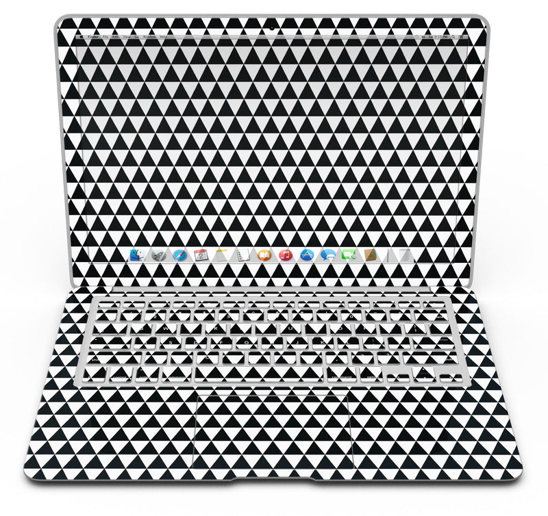 The_All_Over_Black_Micro_Triangles_-_13_MacBook_Air_-_V5.jpg