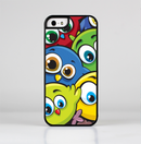 The Big-Eyed Highlighted Cartoon Birds Skin-Sert Case for the Apple iPhone 5/5s