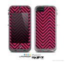 The Black & Pink Sharp Chevron Pattern Skin for the Apple iPhone 5c LifeProof Case