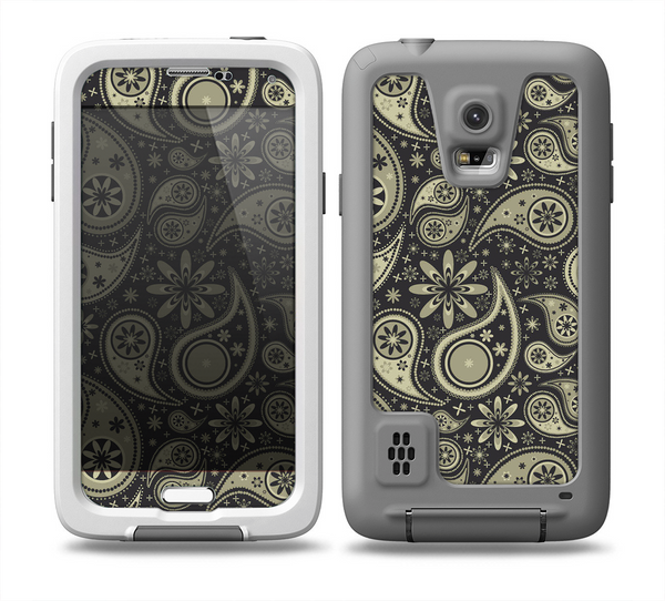 The Black & Vintage Green Paisley Skin for the Samsung Galaxy S5 frē LifeProof Case