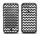 The Black & White Chevron Pattern Apple iPhone 6/6s LifeProof Fre Case Skin Set