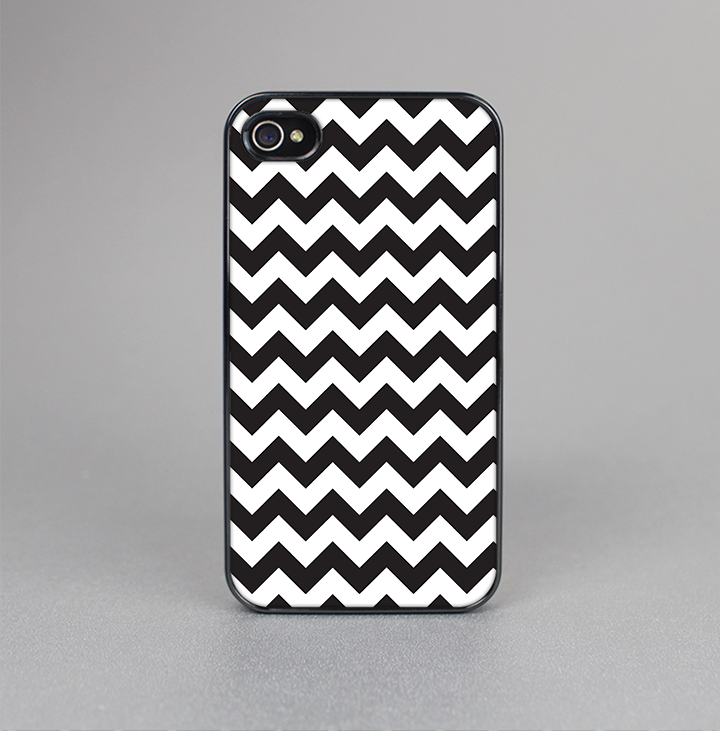 The Black & White Chevron Pattern Skin-Sert for the Apple iPhone 4-4s Skin-Sert Case