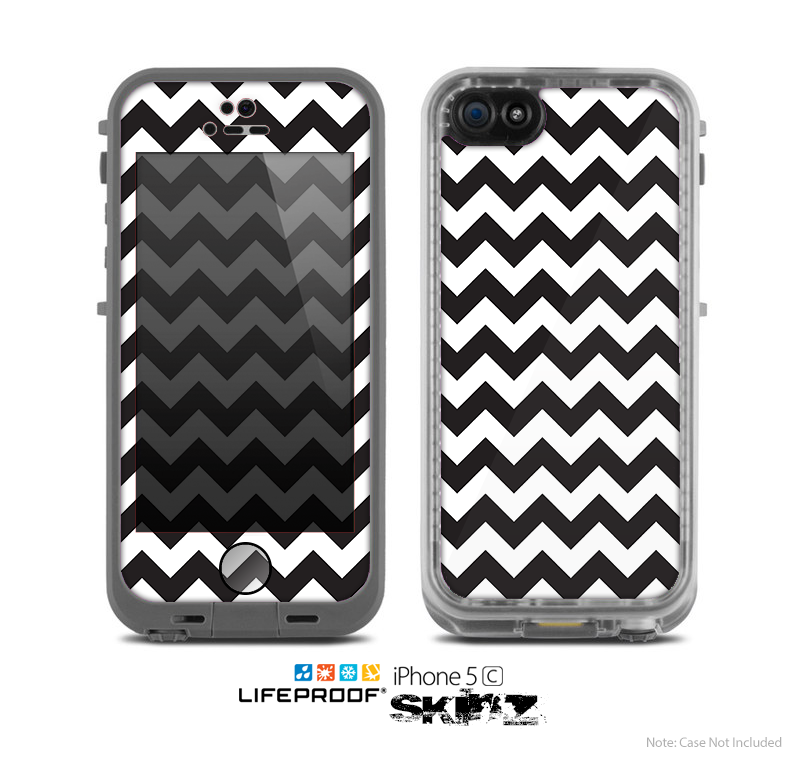 The Black & White Chevron Pattern Skin for the Apple iPhone 5c LifeProof Case