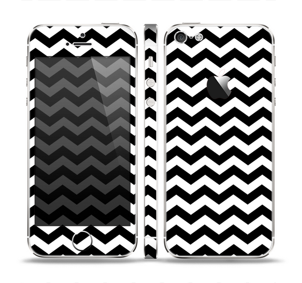 The Black & White Chevron Pattern V2 Skin Set for the Apple iPhone 5