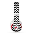 The Black & White Chevron Pattern V2 Skin for the Beats by Dre Studio (2013+ Version) Headphones