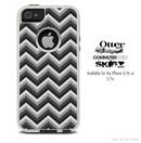 The Black & White Chevron Skin For The iPhone 4-4s or 5-5s Otterbox Commuter Case