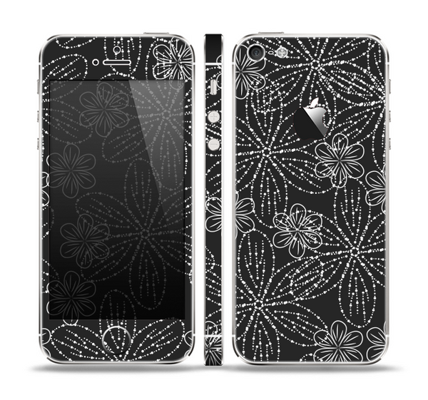 The Black & White Floral Lace Skin Set for the Apple iPhone 5