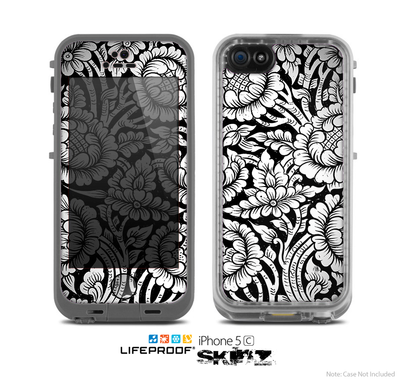 The Black & White Mirrored Floral Pattern V2 Skin for the Apple iPhone 5c LifeProof Case