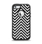 The Black & White Sharp Chevron Pattern Apple iPhone 5-5s Otterbox Defender Case Skin Set