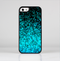 The Black and Turquoise Unfocused Sparkle Print Skin-Sert Case for the Apple iPhone 5/5s