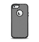 The Black and White Opposite Stripes Apple iPhone 5-5s Otterbox Defender Case Skin Set