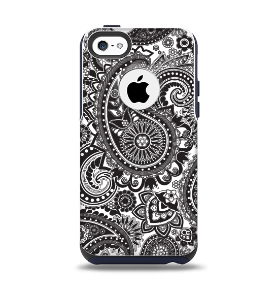 The Black and White Paisley Pattern V6 Apple iPhone 5c Otterbox Commuter Case Skin Set