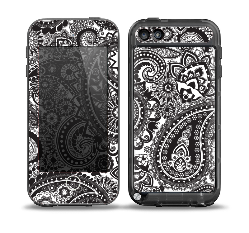 The Black and White Paisley Pattern V6 Skin for the iPod Touch 5th Generation frē LifeProof Case