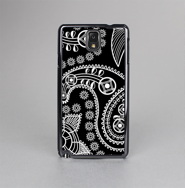 The Black and White Paisley Pattern v14 Skin-Sert Case for the Samsung Galaxy Note 3