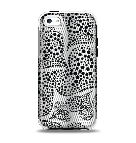 The Black and White Spotted Hearts Apple iPhone 5c Otterbox Symmetry Case Skin Set