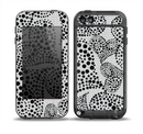 The Black and White Spotted Hearts Skin for the iPod Touch 5th Generation frē LifeProof Case