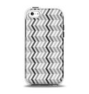 The Black and White Thin Lined ZigZag Pattern Apple iPhone 5c Otterbox Symmetry Case Skin Set