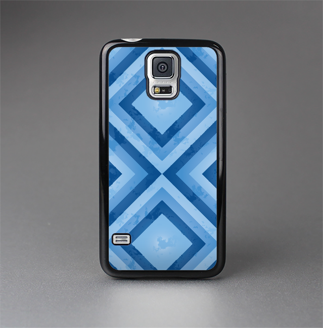 The Blue Diamond Pattern Skin-Sert Case for the Samsung Galaxy S5