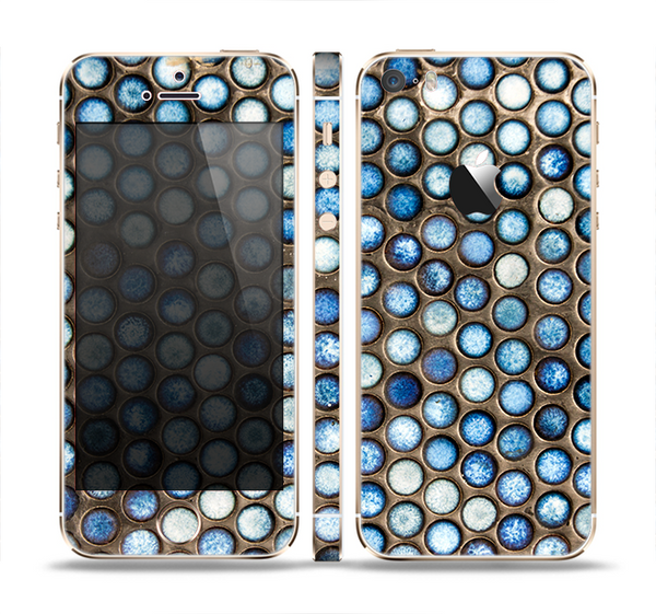 The Blue Tiled Abstract Pattern Skin Set for the Apple iPhone 5s
