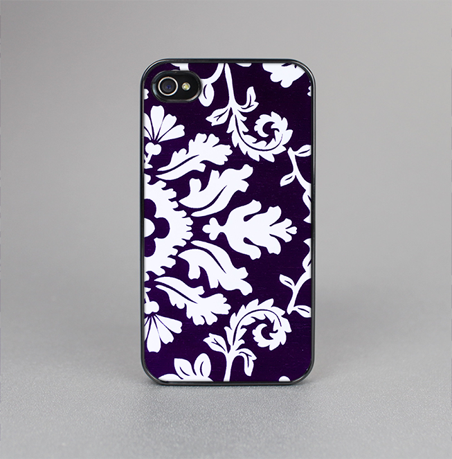 The Blue & White Delicate Pattern Skin-Sert for the Apple iPhone 4-4s Skin-Sert Case