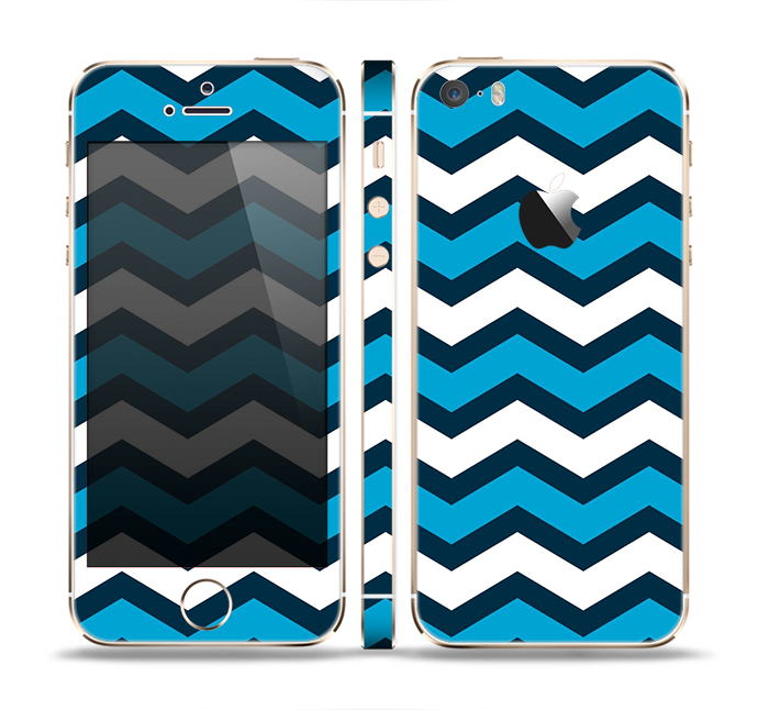 The Blue Wide Chevron Pattern Skin Set for the Apple iPhone 5s