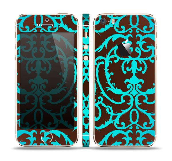 The Blue and Brown Elegant Lace Pattern Skin Set for the Apple iPhone 5s