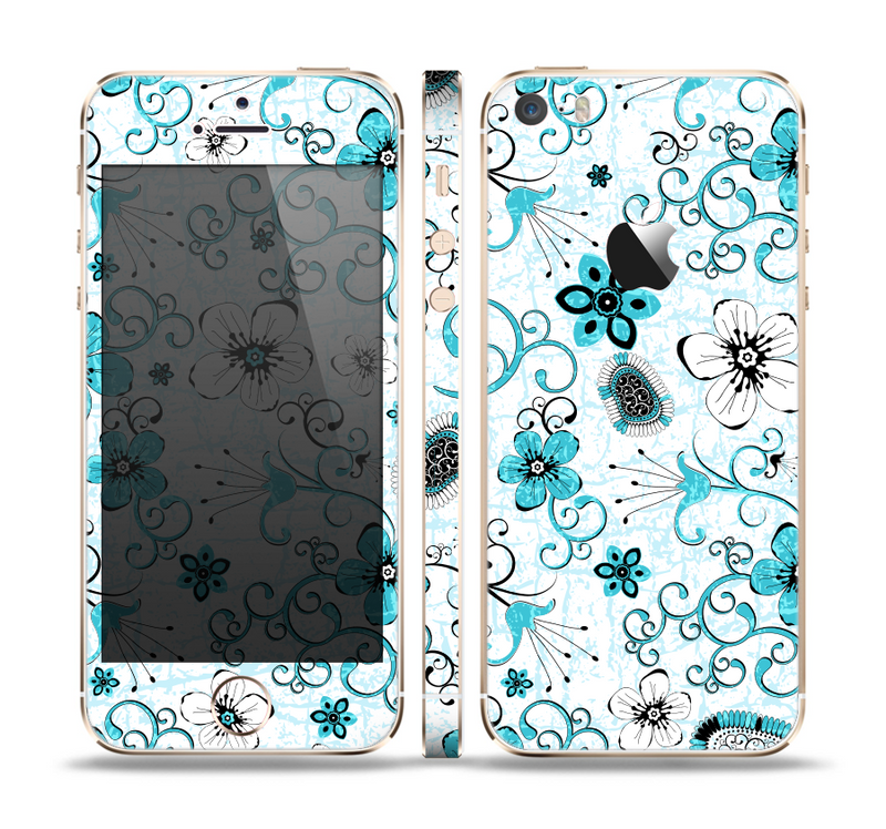 The Blue and White Floral Laced Pattern Skin Set for the Apple iPhone 5s