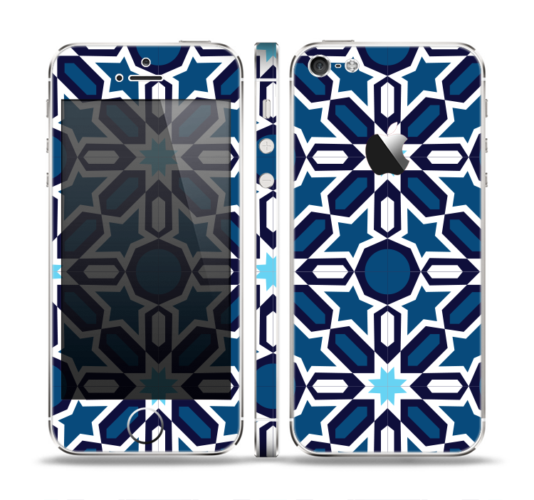 The Blue and White Mosaic Mirrored Pattern Skin Set for the Apple iPhone 5