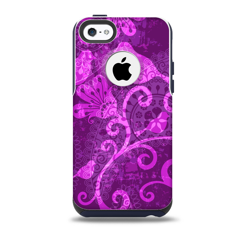 The Bright Pink & Purple Floral Paisley Skin for the iPhone 5c OtterBox Commuter Case