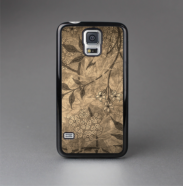 The Brown Aged Floral Pattern Skin-Sert Case for the Samsung Galaxy S5