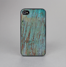 The Chipped Teal Paint on Aged Wood Skin-Sert for the Apple iPhone 4-4s Skin-Sert Case