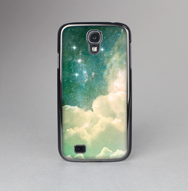 The Cloudy Grunge Green Universe Skin-Sert Case for the Samsung Galaxy S4