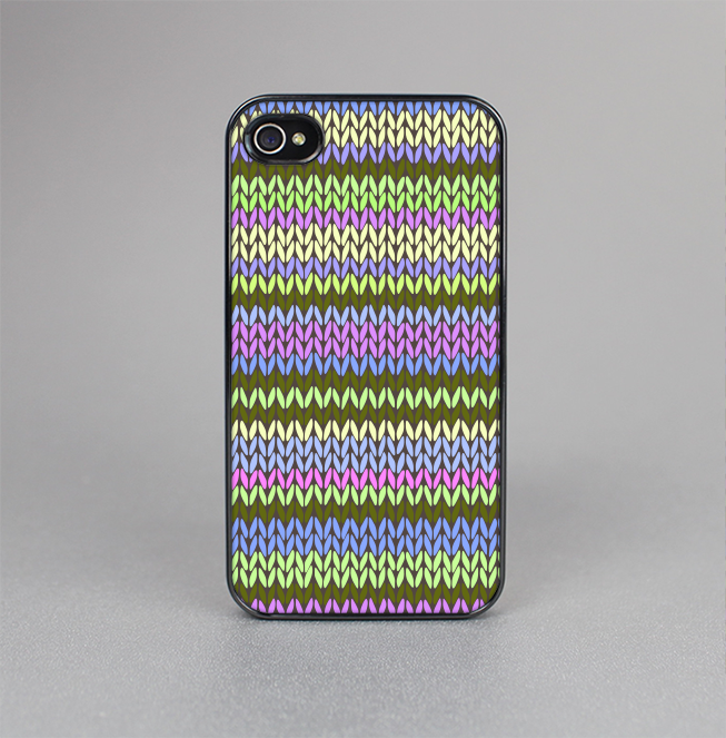 The Colorful Knit Pattern Skin-Sert for the Apple iPhone 4-4s Skin-Sert Case