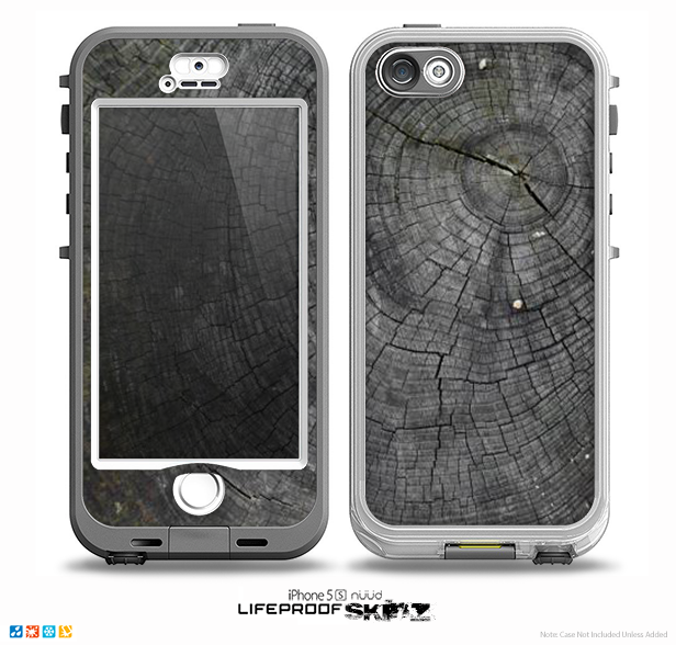 The Cracked Wood Stump Skin for the iPhone 5-5s NUUD LifeProof Case