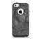 The Cracked Wood Stump Skin for the iPhone 5c OtterBox Commuter Case