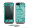 The Crumpled Trendy Green Texture Skin for the Apple iPhone 5c LifeProof Case