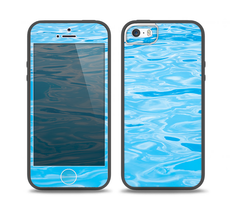 The Crystal Clear Water Skin Set for the iPhone 5-5s Skech Glow Case