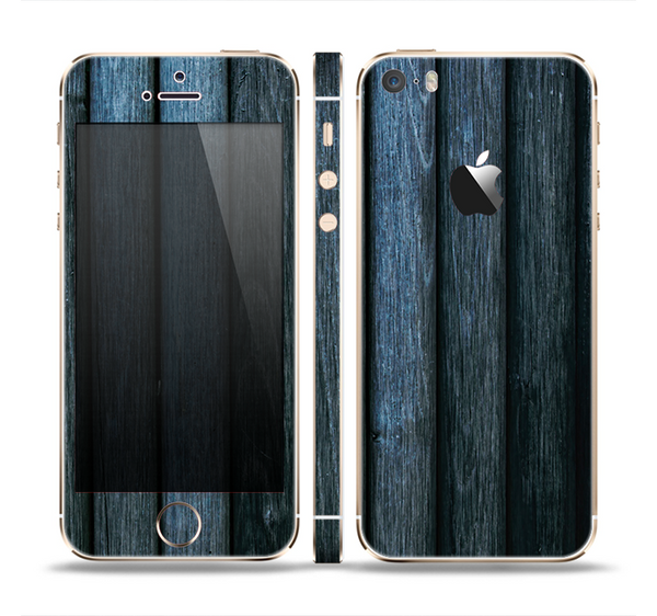 The Dark Blue Washed Wood Skin Set for the Apple iPhone 5s