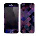 The Dark Purple Highlighted Tile Pattern Skin for the Apple iPhone 5s