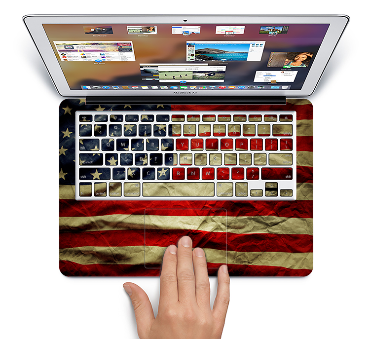 The Dark Wrinkled American Flag Skin Set for the Apple MacBook Air 11"