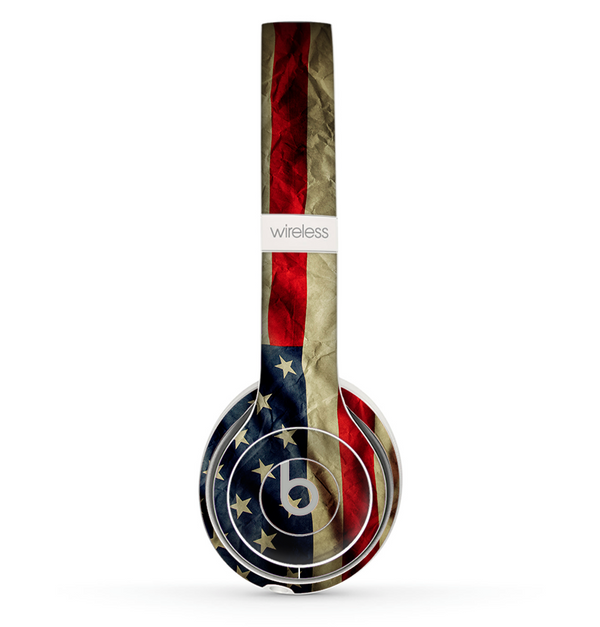 The Dark Wrinkled American Flag Skin Set for the Beats by Dre Solo 2 Wireless Headphones