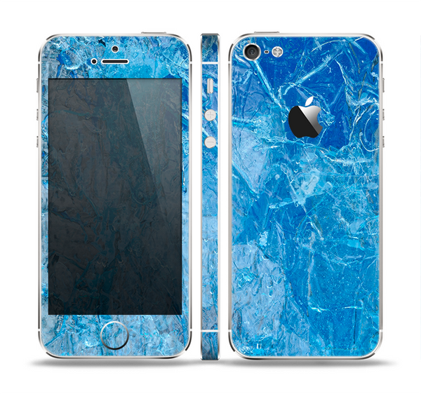The Deep Blue Ice Texture Skin Set for the Apple iPhone 5